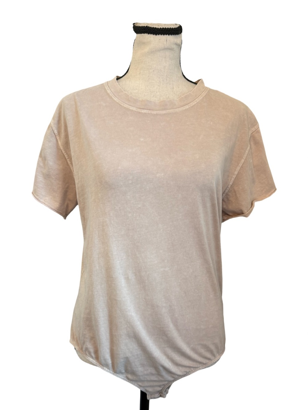 Love Vintage Blush Pink Bodysuit Top Women’s L Short Sleeve Snap Gusset